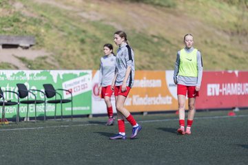 Bild 96 - wBJ Eimsbuettler TV - VfL Wolfsburg : Ergebnis: 1:3